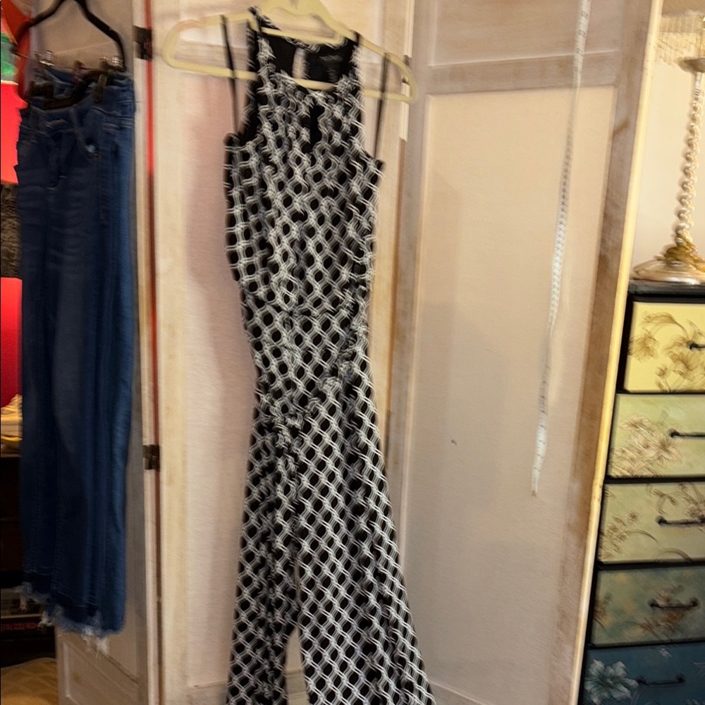 White House Black Market Black & White Geometric Sleeveless Jumpsuit